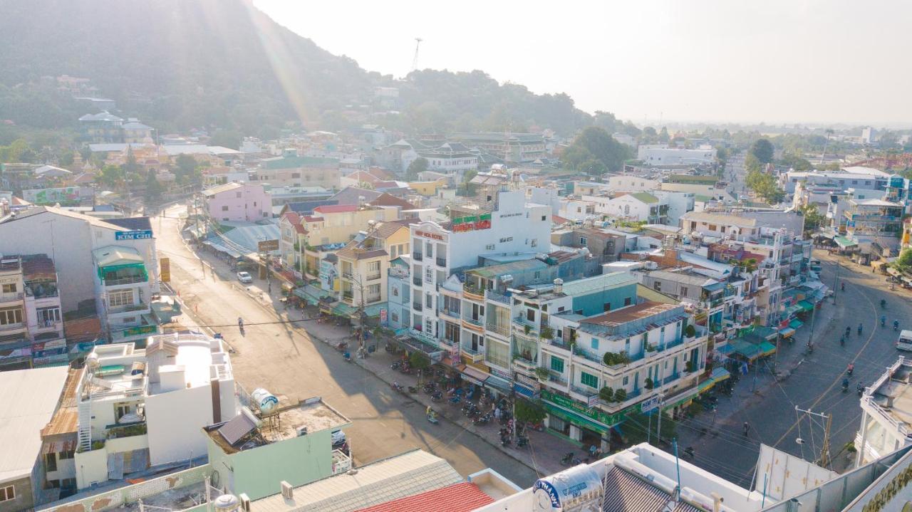 Hiep Hoa Hotel Châu Đốc Kültér fotó