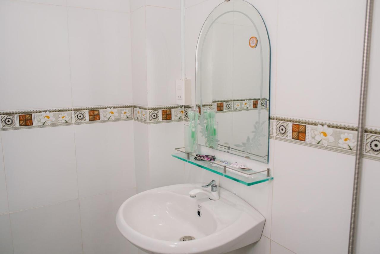 Hiep Hoa Hotel Châu Đốc Kültér fotó